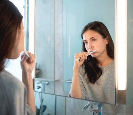 5 Mistakes You Might Be Making While You Brush | Dentist Near Me